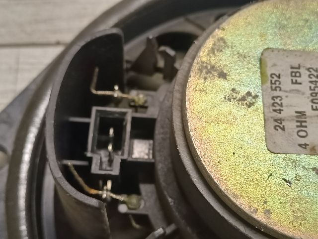 bontott OPEL VECTRA C Jobb első Hangszóró