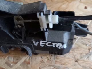 bontott OPEL VECTRA C Jobb első Központizár Motor