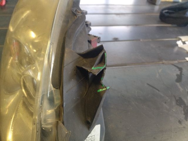 bontott OPEL VECTRA C Jobb Fényszóró