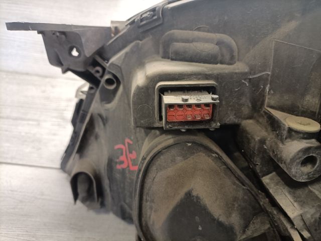 bontott OPEL VECTRA C Jobb Fényszóró