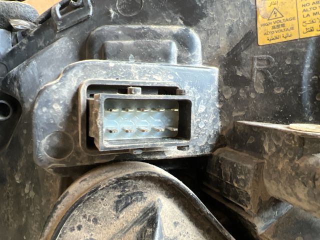 bontott OPEL VECTRA C Jobb Fényszóró