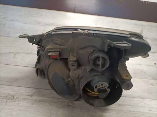 bontott OPEL VECTRA C Jobb Fényszóró