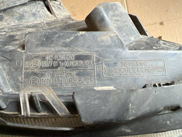 bontott OPEL VECTRA C Jobb Fényszóró