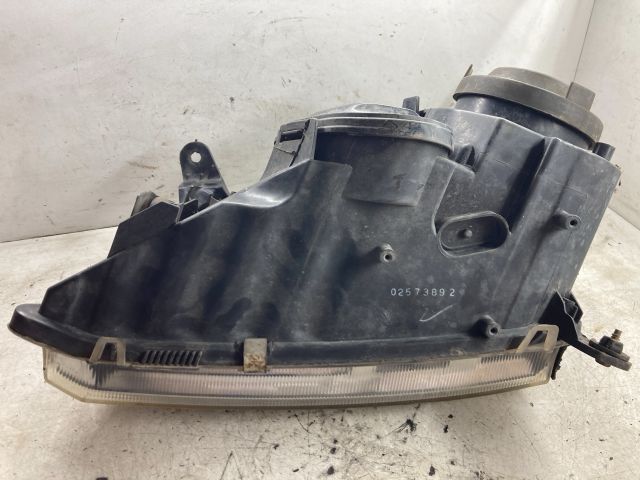 bontott OPEL VECTRA C Jobb Fényszóró