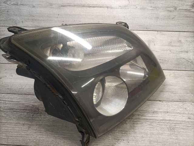 bontott OPEL VECTRA C Jobb Fényszóró