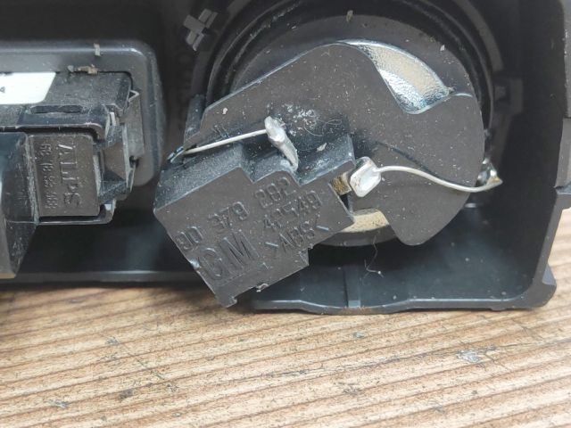 bontott OPEL VECTRA C Jobb hátsó Ablakemelő Kapcsoló