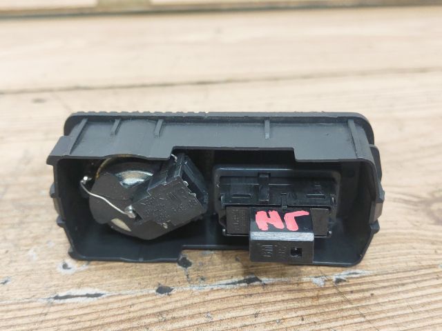 bontott OPEL VECTRA C Jobb hátsó Ablakemelő Kapcsoló