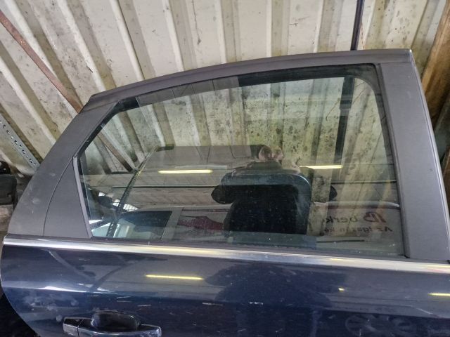bontott OPEL VECTRA C Jobb hátsó Ajtó (Részeivel)