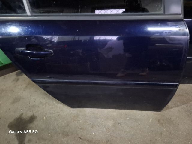 bontott OPEL VECTRA C Jobb hátsó Ajtó (Részeivel)