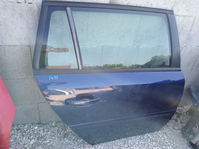 bontott OPEL VECTRA C Jobb hátsó Ajtó (Részeivel)