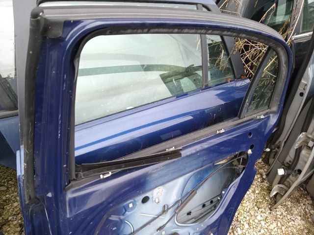 bontott OPEL VECTRA C Jobb hátsó Ajtó (Részeivel)