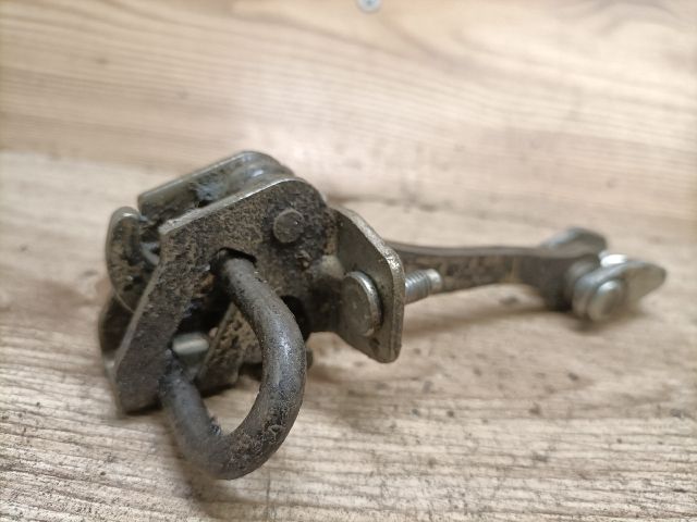 bontott OPEL VECTRA C Jobb hátsó Ajtóhatároló