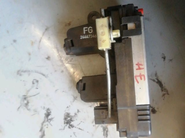 bontott OPEL VECTRA C Jobb hátsó Ajtózár