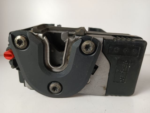 bontott OPEL VECTRA C Jobb hátsó Ajtózár