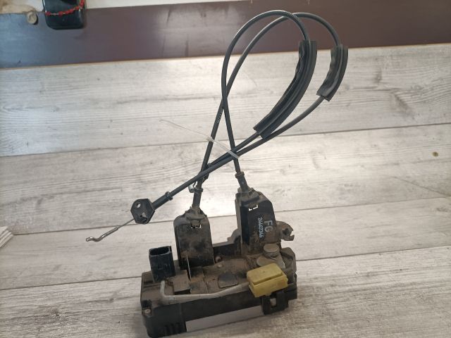 bontott OPEL VECTRA C Jobb hátsó Ajtózár