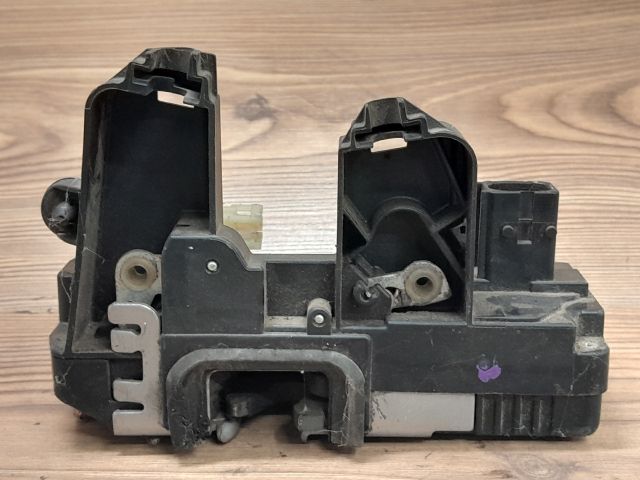 bontott OPEL VECTRA C Jobb hátsó Ajtózár