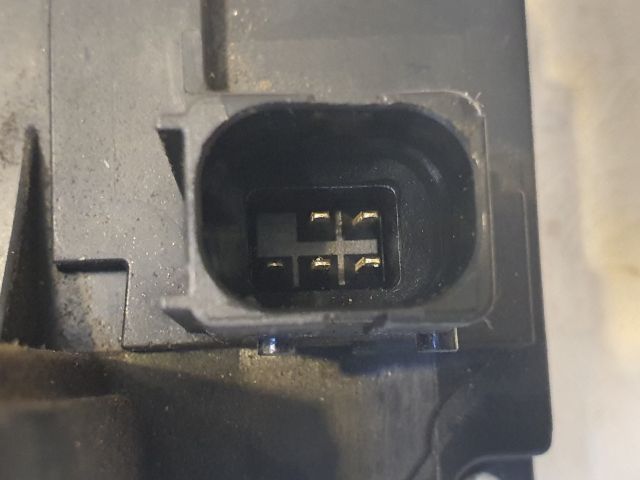 bontott OPEL VECTRA C Jobb hátsó Ajtózár