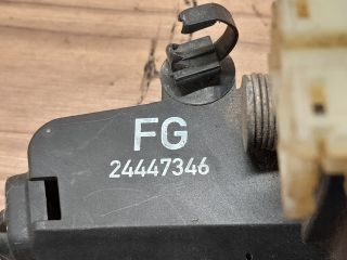 bontott OPEL VECTRA C Jobb hátsó Ajtózár