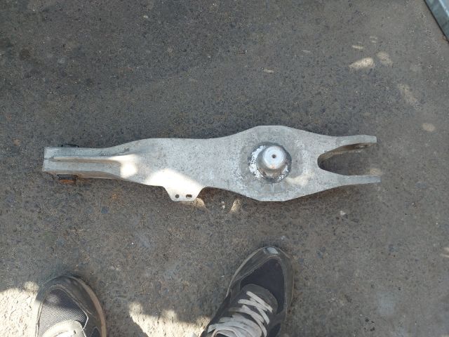 bontott OPEL VECTRA C Jobb hátsó Alsó Hátsó Lengőkar