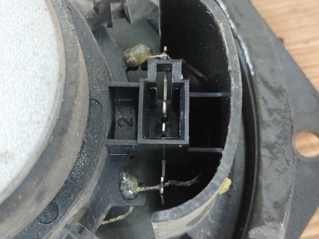 bontott OPEL VECTRA C Jobb hátsó Hangszóró