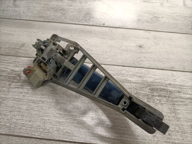 bontott OPEL VECTRA C Jobb hátsó Külső Kilincs