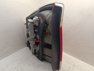 bontott OPEL VECTRA C Jobb Hátsó Lámpa