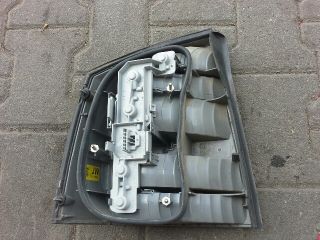 bontott OPEL VECTRA C Jobb Hátsó Lámpa