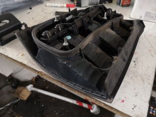 bontott OPEL VECTRA C Jobb Hátsó Lámpa