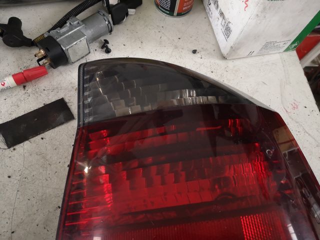 bontott OPEL VECTRA C Jobb Hátsó Lámpa