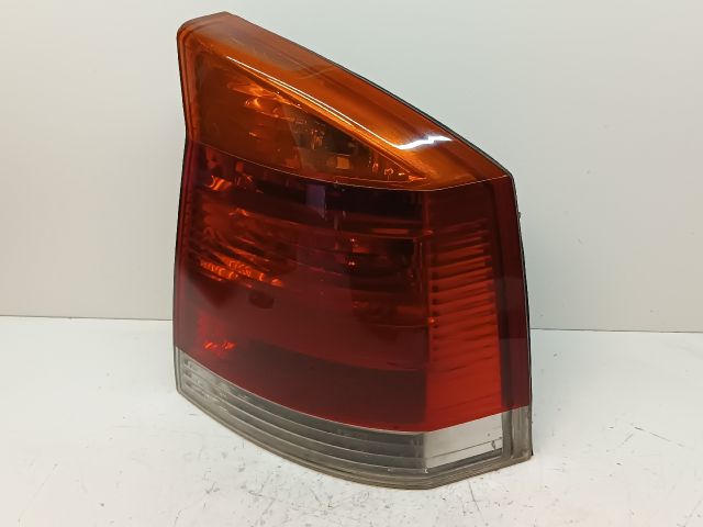 bontott OPEL VECTRA C Jobb Hátsó Lámpa
