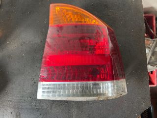 bontott OPEL VECTRA C Jobb Hátsó Lámpa
