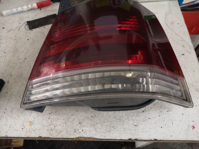 bontott OPEL VECTRA C Jobb Hátsó Lámpa