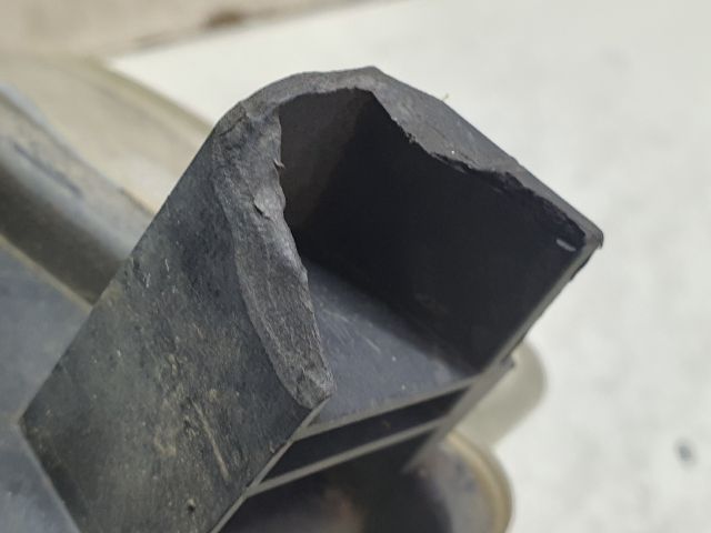 bontott OPEL VECTRA C Jobb Ködfényszóró