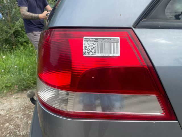 bontott OPEL VECTRA C Jobb Külső Hátsó Lámpa