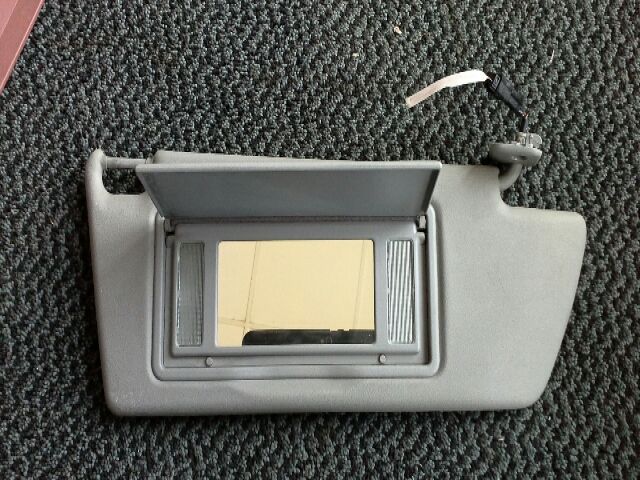 bontott OPEL VECTRA C Jobb Napellenző