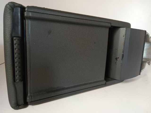 bontott OPEL VECTRA C Könyöklő