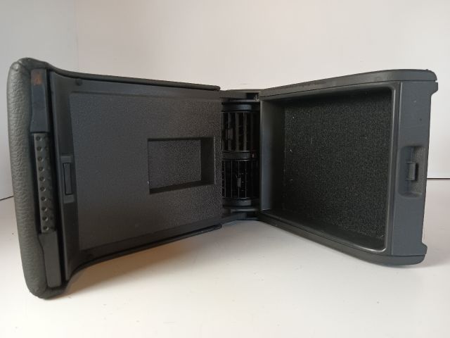 bontott OPEL VECTRA C Könyöklő