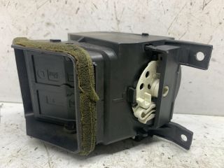 bontott OPEL VECTRA C Középső Bal Szellőző