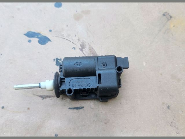 bontott OPEL VECTRA C Központizár Motor Tankajtó