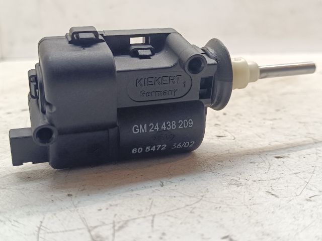 bontott OPEL VECTRA C Központizár Motor Tankajtó