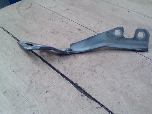 bontott OPEL VECTRA C Motorháztető Jobb Zsanér