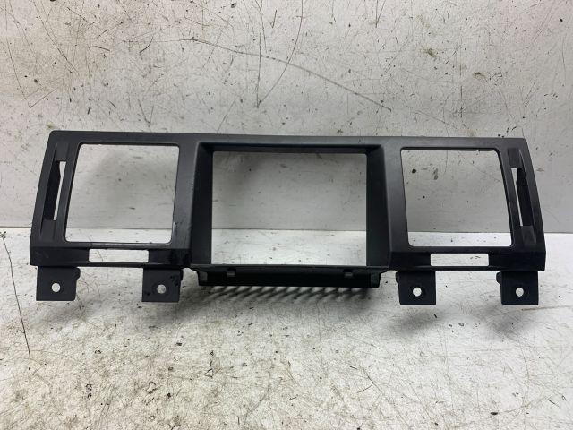 bontott OPEL VECTRA C Multifunkciós Kijelző Keret