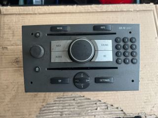 bontott OPEL VECTRA C Rádió / CD