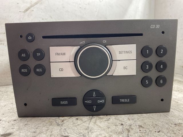 bontott OPEL VECTRA C Rádió / CD