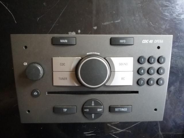 bontott OPEL VECTRA C Rádió / CD