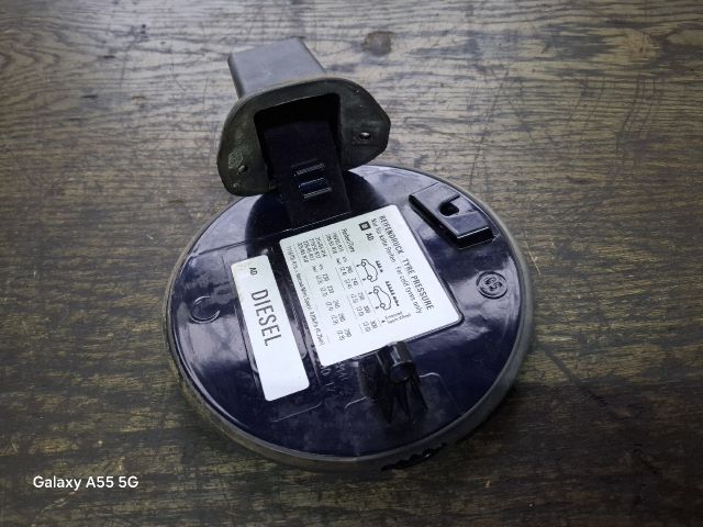 bontott OPEL VECTRA C Tankajtó