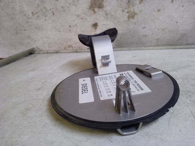 bontott OPEL VECTRA C Tankajtó