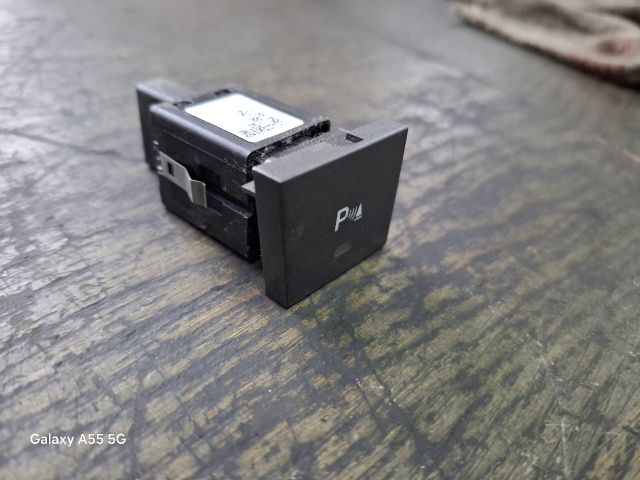 bontott OPEL VECTRA C Tolatóradar Kapcsoló