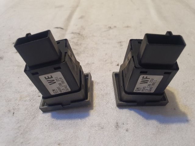 bontott OPEL VECTRA C Ülésfűtés Kapcsoló Pár