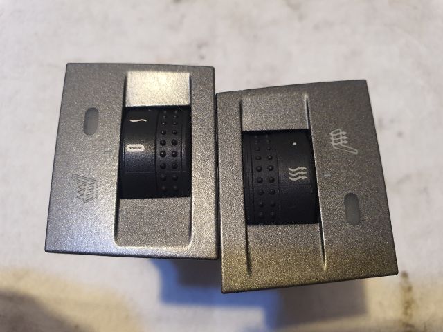 bontott OPEL VECTRA C Ülésfűtés Kapcsoló Pár